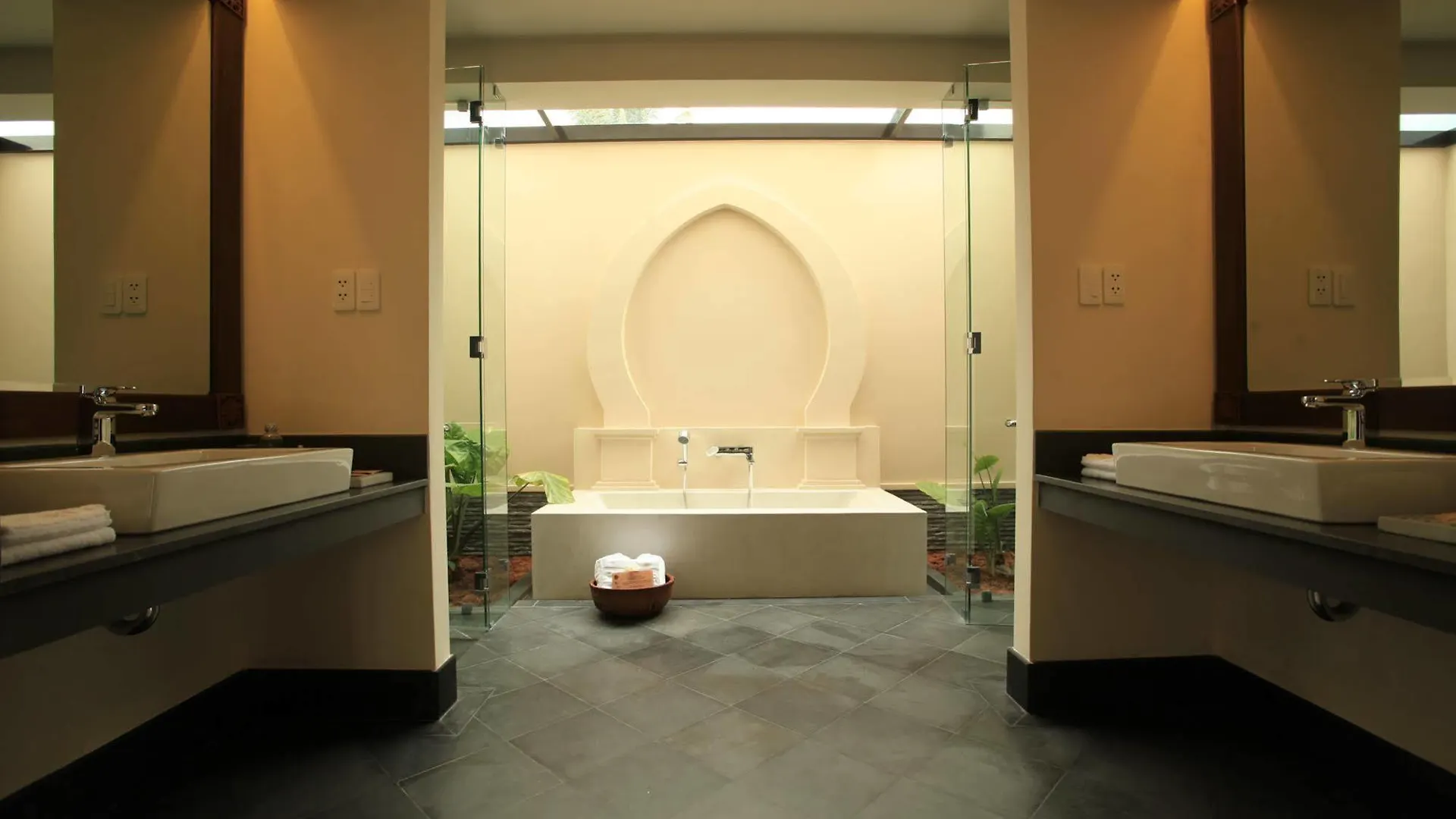 Pulchra Resort Danang Da Nang